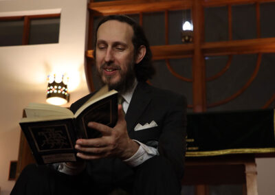 Rabbi Marmon in Saratoga Jewish Congregation Shaara Tfille Sanctuary